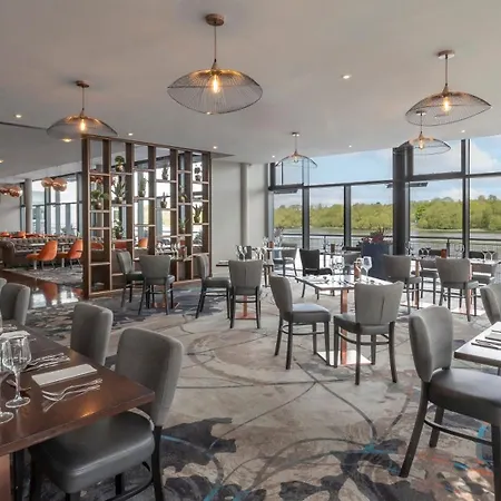 Clayton Hotel