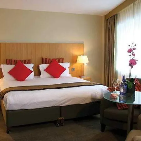 Clayton Hotel